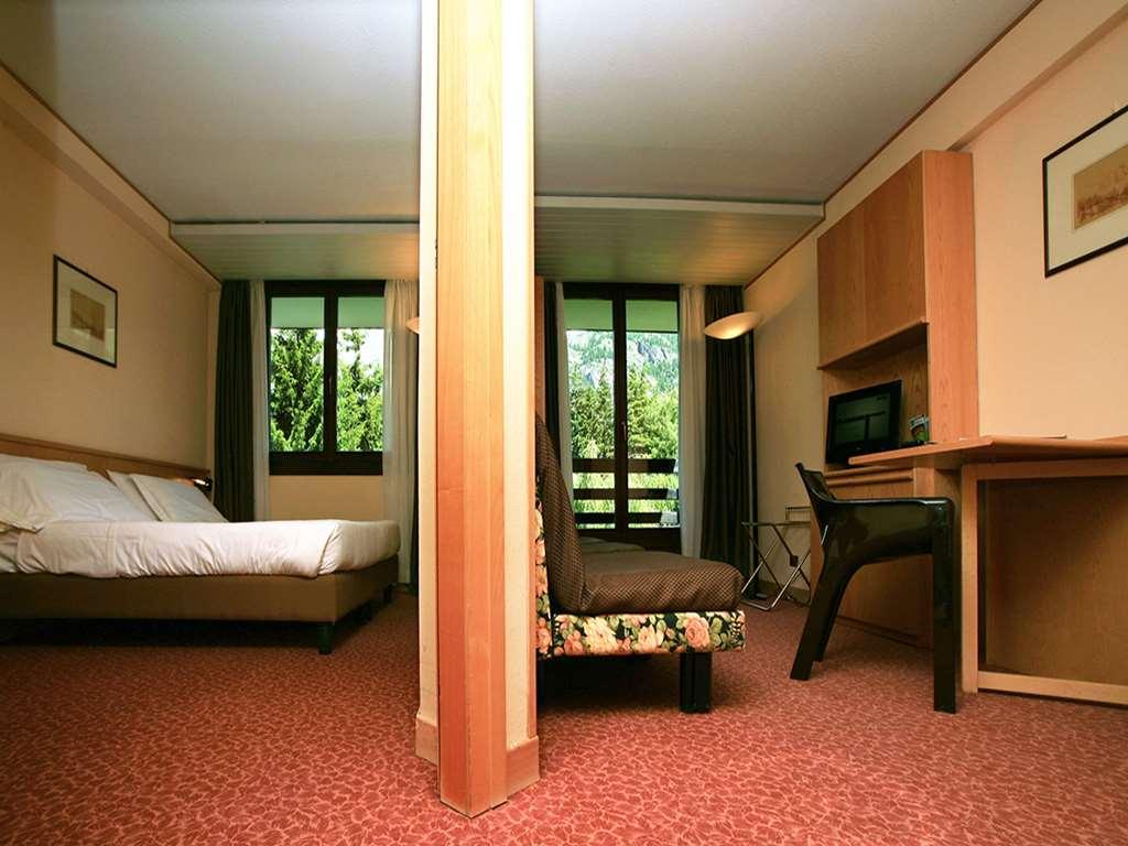 Hotel Les Jumeaux Courmayeur Pokój zdjęcie