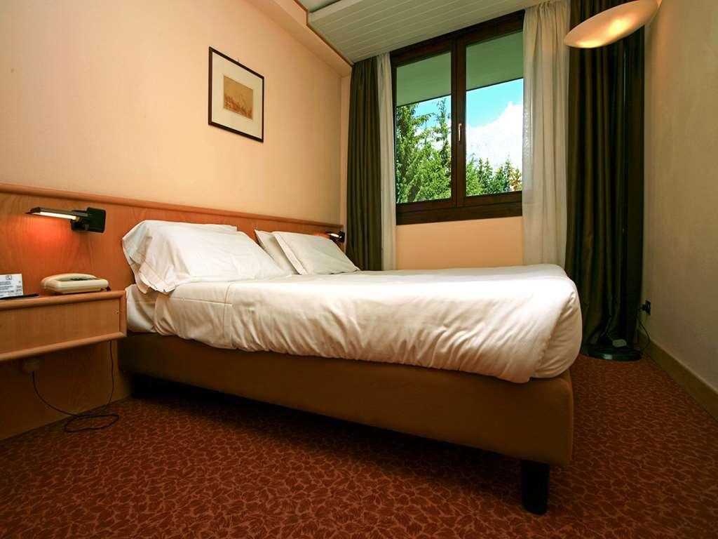 Hotel Les Jumeaux Courmayeur Pokój zdjęcie