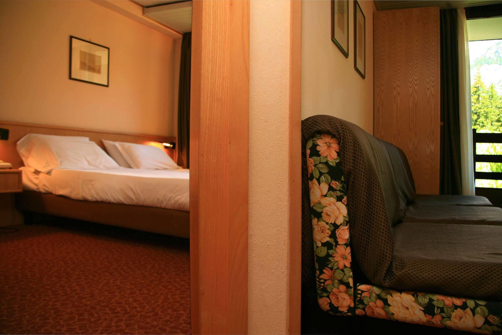 Hotel Les Jumeaux Courmayeur Zewnętrze zdjęcie