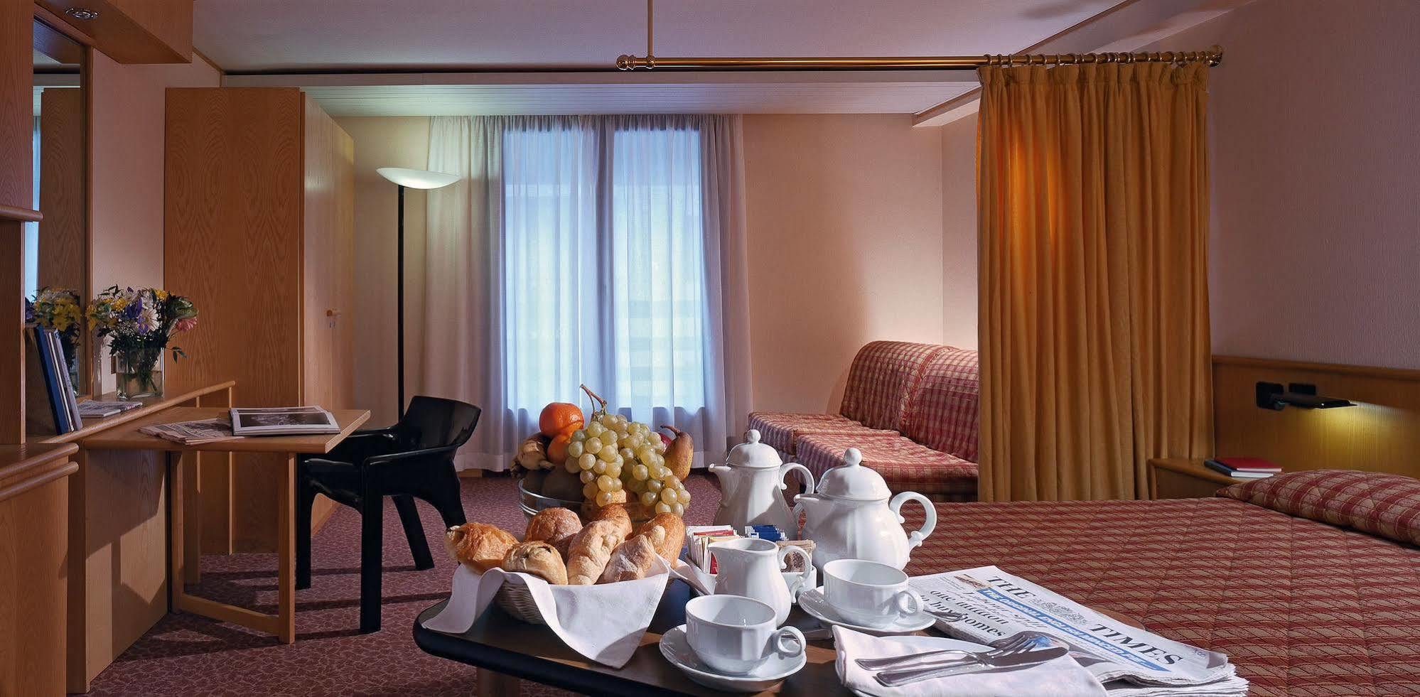 Hotel Les Jumeaux Courmayeur Pokój zdjęcie