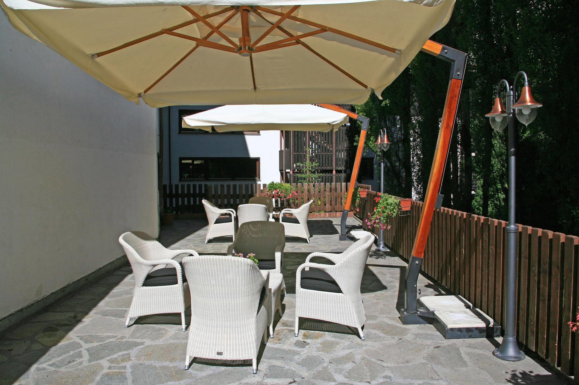 Hotel Les Jumeaux Courmayeur Zewnętrze zdjęcie