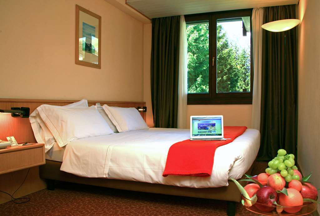Hotel Les Jumeaux Courmayeur Pokój zdjęcie